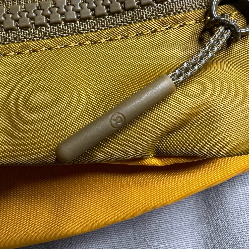 Lululemon City Adventurer Backpack Nano Mini NWT Clementine Gold Spice - Picture 11 of 16